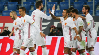 Ако испанският национален отбор по футбол премине груповата фаза на