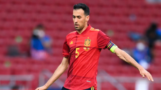 Капитанът на Испания Серхио Бускетс е заразен с коронавирус обявиха