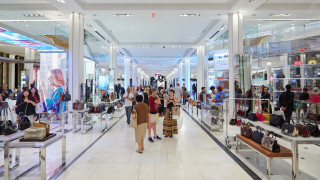 Правителството на Испания нареди на всички бизнеси да намалят климатиците