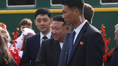 Натоварен с подаръци, Ким Чен-ун отпътува с влак от Русия