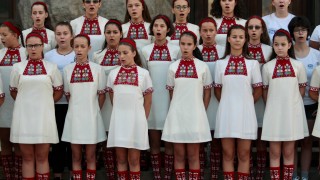 С изнасянето на втори пореден протестен концерт пред сградата на