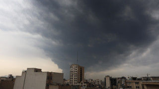 САЩ и Израел удариха нефтохранилище в Техеран