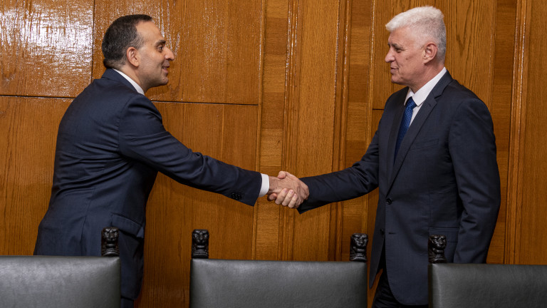 Служебният министър на отбраната Димитър Стоянов се срещна с Н.