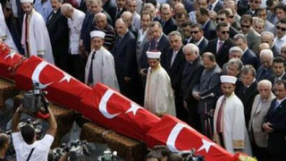 Младежка организация пое отговорност за жертвите в Истанбул