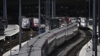 Железопътните услуги Евростар Eurostar и Талис Thalys могат да бъдат
