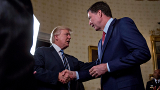 Приближените на американския президент Доналд Тръмп предприемат онлайн кампания за