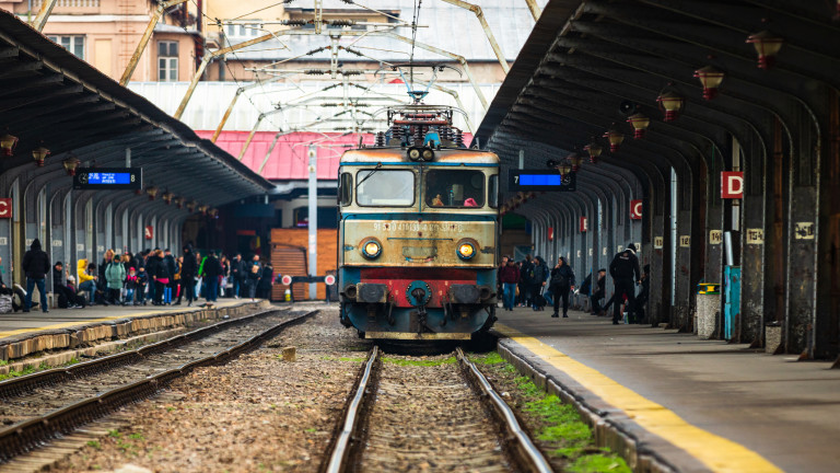 Гара де Норд - основната жп гара на румънската столица