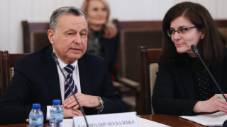 България ще помогне на Украйна освен с хуманитарна помощ и