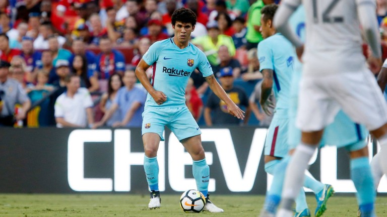 Барселона се спря на юноша за заместник на Андрес Иниеста