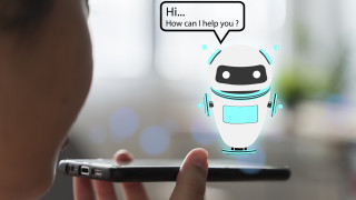 От години виртуалният асистент Siri е считан за един от