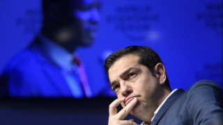 Премиерът на Гърция е давал обществена поръчка на брат си