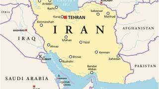 Във вторник иранските военни са унищожили две бази на радикалната
