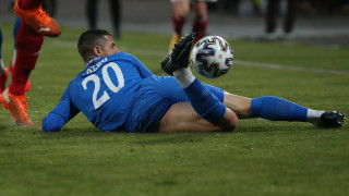 Капитанът на Арда Пламен Крумов и десният флангови играч