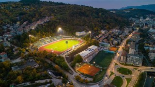 Янтра ще посрещне Локомотив Горна Оряховица в събота вечер в