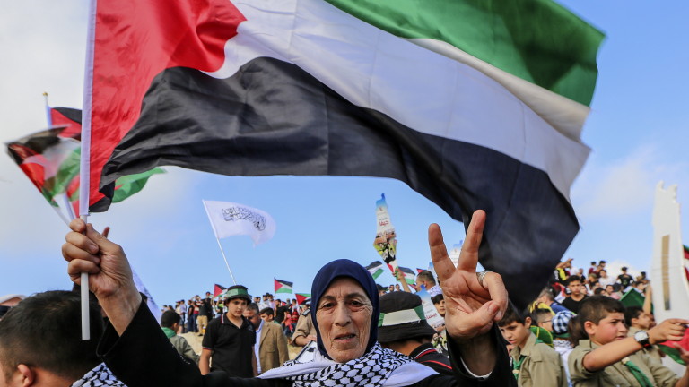 Палестинските власти отзоваха топ дипломатите си от четири страни членки