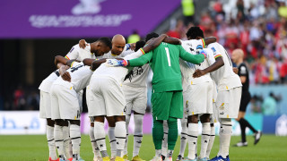 Ирландският треньор Крис Хютън бе освободен от поста селекционер на