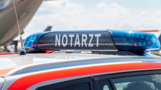 Двама загинали и трима ранени при пожар в приют в Германия