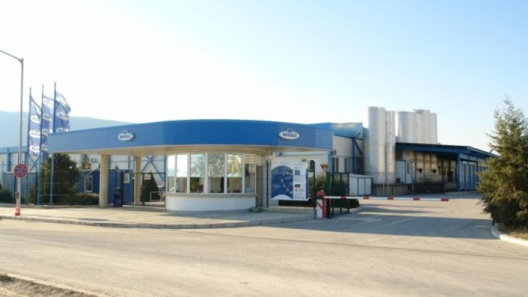 Германски производител на млечни продукти затваря завода си в България