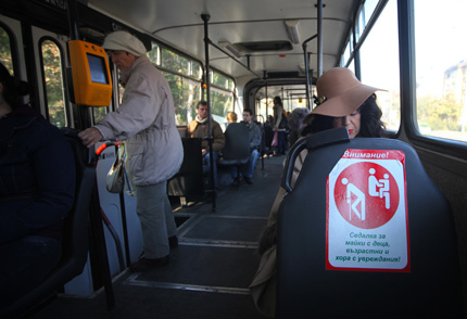 Преди изборите обещали на циганите безплатен градски транспорт 