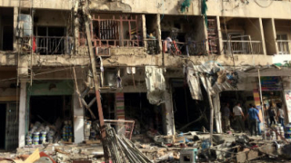 Кола-бомба уби 20 души в Багдад 