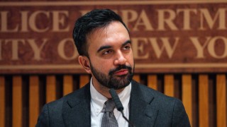 Израелският премиер Бенямин Нетаняху трябва да бъде арестуван заради обвиненията