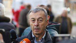 Пламен Марков също присъства на поклонението пред великия Петър Жеков Легендата