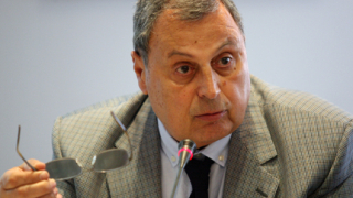 Социалните мрежи мразят и партиите, и лидерите им