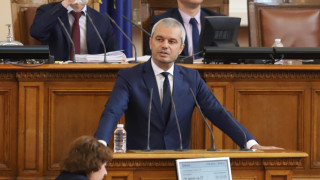 Лидерът на Възраждане Костадин Костадинов не е изненадан че Елена