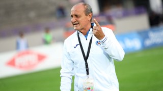 Вече 10 мача Делио Роси е начело на Левски Срещите