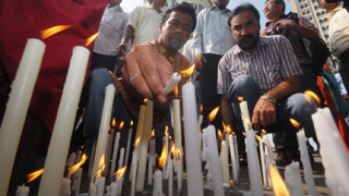 Индия отбеляза втората година от атаките в Мумбай