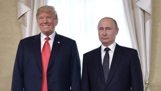 Комуникацията между руския президент Владимир Путин и новоизбрания президент на