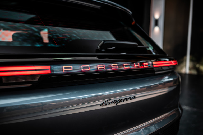 Porsche Cayenne Electric