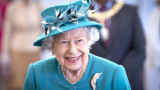 Кралица Елизабет, Гластънбъри и присъствала ли е наистина кралицата на фестивала