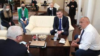 Зрелостниците ще отброяват до 12 по протокол