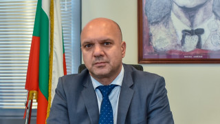 Министърът на вътрешните работи в оставка Даниел Митов назначи Явор