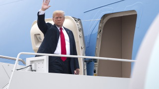 Американският президент Доналд Тръмп нападна остро Канада заради нейните търговски