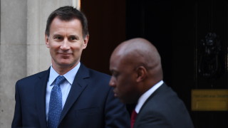 Министърът на външните работи на Великобритания Джереми Хънт отхвърли коментара