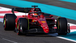 Повечето пилоти от F1 печелят милиони долари през непрекъснато разширяващите