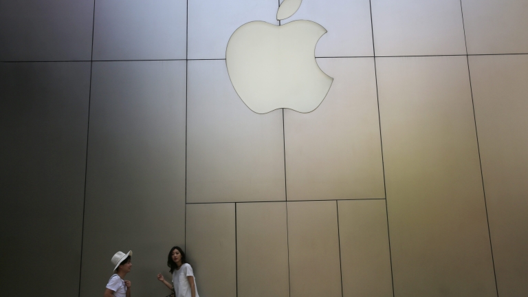 Apple прави фонд от $1 млрд. за хайтек производства в САЩ