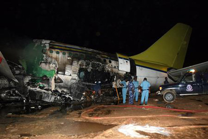 Товарен самолет се разби в Судан, 15 жертви