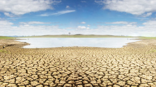 Повече от 200 рекорда свързани с екстремното метеорологично време са