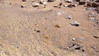 Апаратът на NASA Opportunity поднесе поредна изненада в проучването на