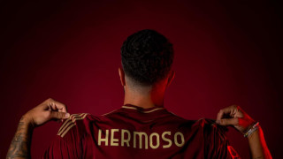 Шампионът на Германия Байер Леверкузен договори привличането на централния защитник на