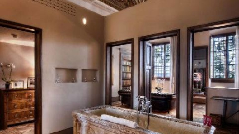 В хотелите през февруари няма усещане на наближаваща криза