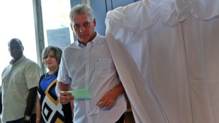 Кубинското правителство официално предложи 57 годишния вицепрезидент Мигел Диас Канел за държавен