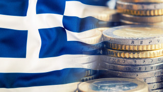Гърция вдига минималната месечна брутна заплата с 6 4 до 830