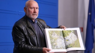 Книгата на проф Николай Овчаров за Перперикон събираща 16 годишен археологически