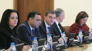 Тежкият терен оскъпявал много продължението на „Хемус”