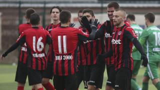 Отборът на Локомотив София стартира 2019 година с лесен успех