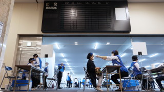 Японското правителство Настоящият краен срок за мерките бе 31 май